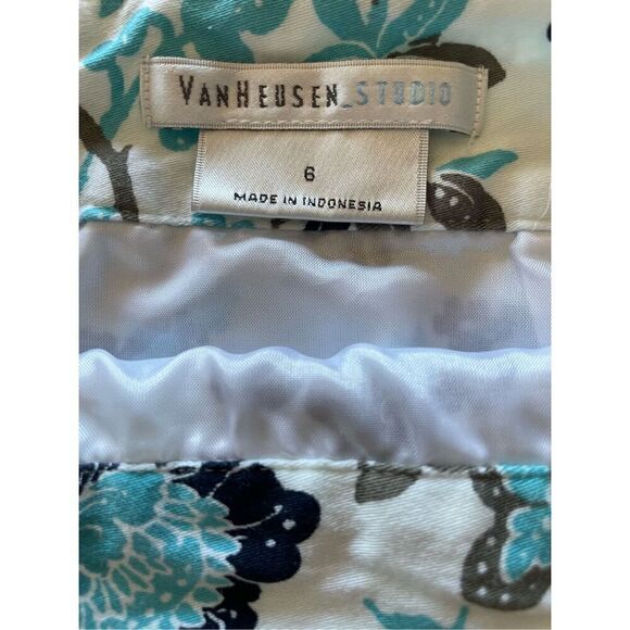 Van Heusen Studio skirt - Picture 3 of 10